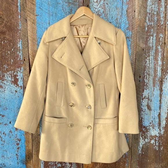 Weatherbee Jackets & Blazers - Vintage Weatherbee Wool Tan Pea Coat